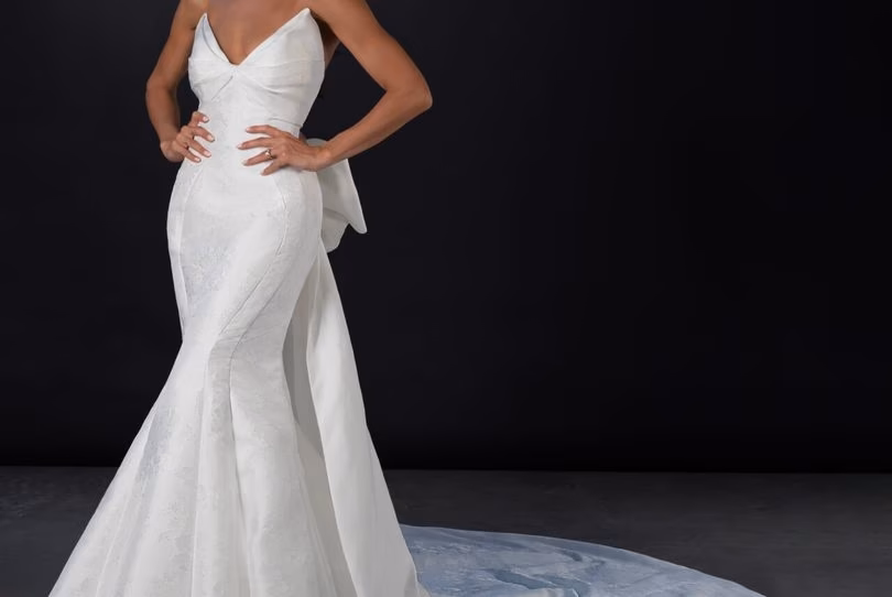 Annabel's Bridal Studio - Wedding Dress in Kingston