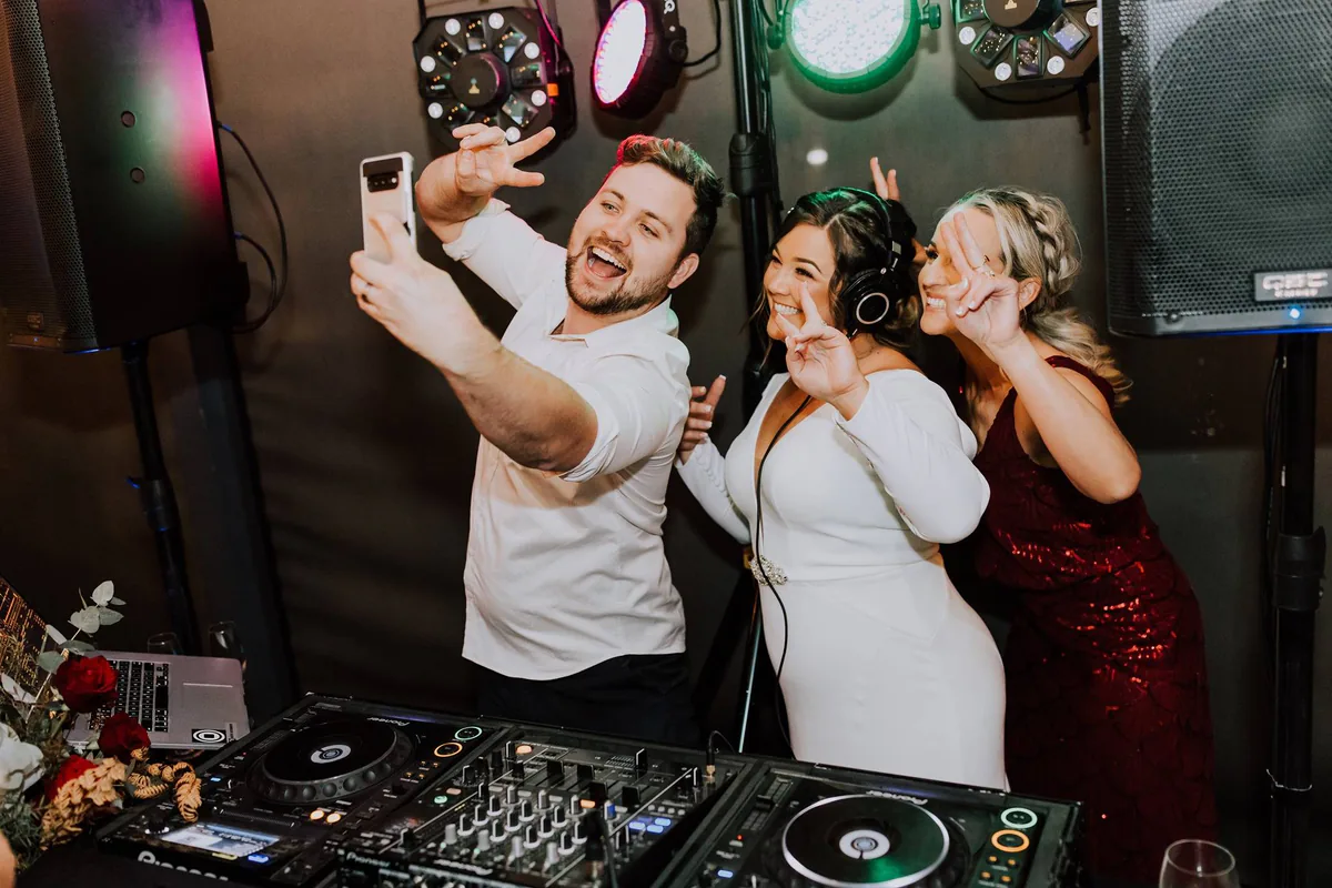 Nick Read Entertainment - Wedding Entertainment in Central Coast