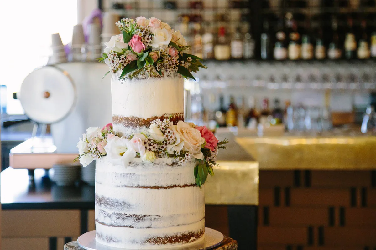Peninsula Cake Art - Wedding Cakes in Mornington