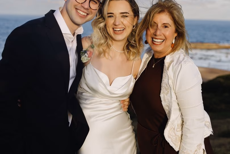 Lena Saunig Marriage Celebrant ~ Loving Love - Marriage Celebrant in Alexandria
