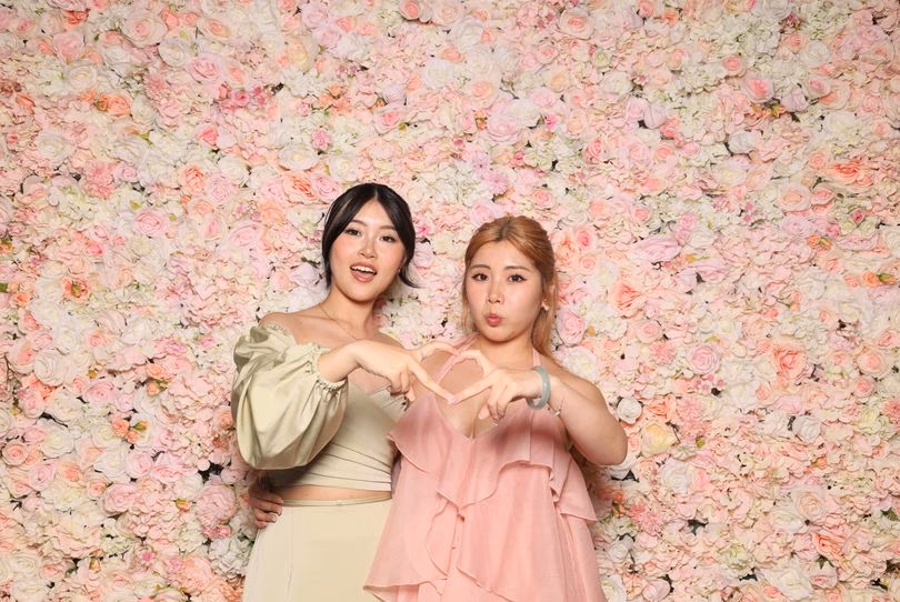 Hamptons Photo Booth - Photo Booth in Melbourne