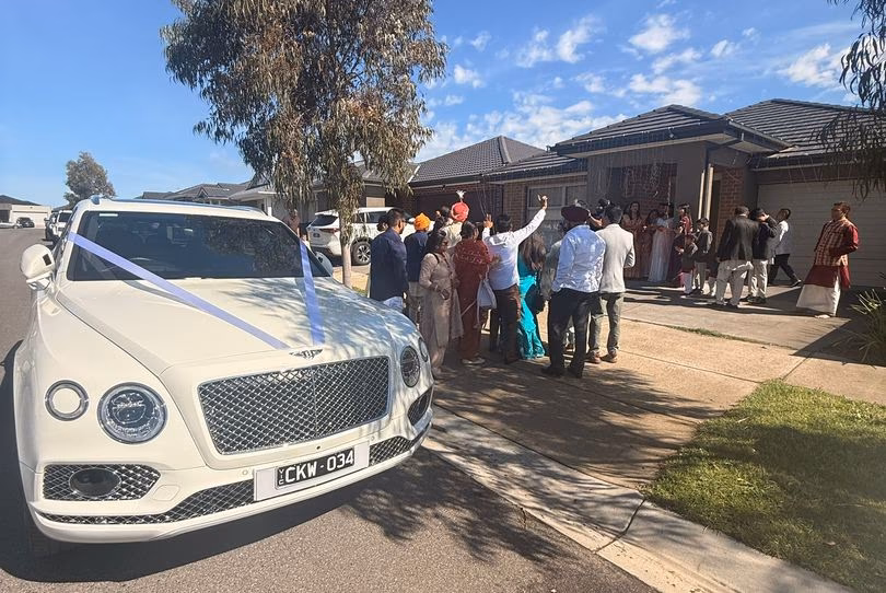 Red Carpet Rides Melbourne - Wedding Cars in Melbourne