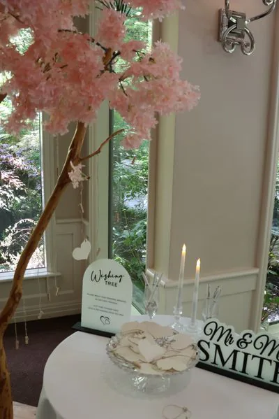 Reclaimed Tree Creations - Wedding Decorations & Styling in null
