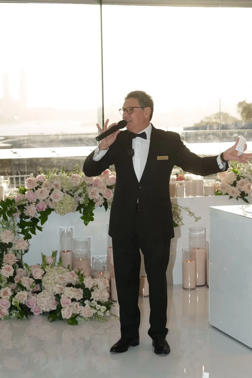 Frank MC the Celebrant - Marriage Celebrant in Sydney