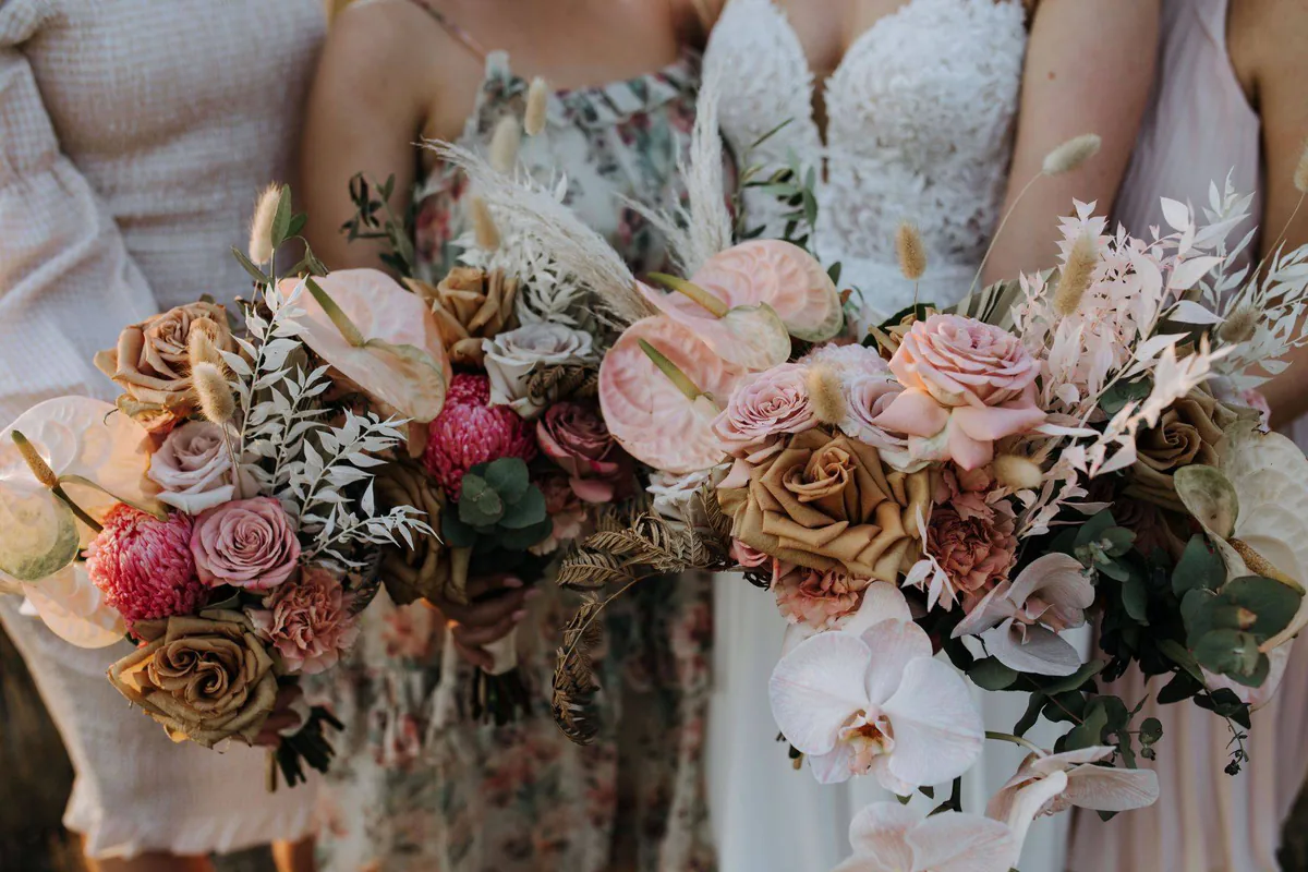 Shannon Hawkes Artisan Florals - Wedding Flowers in Yeppoon